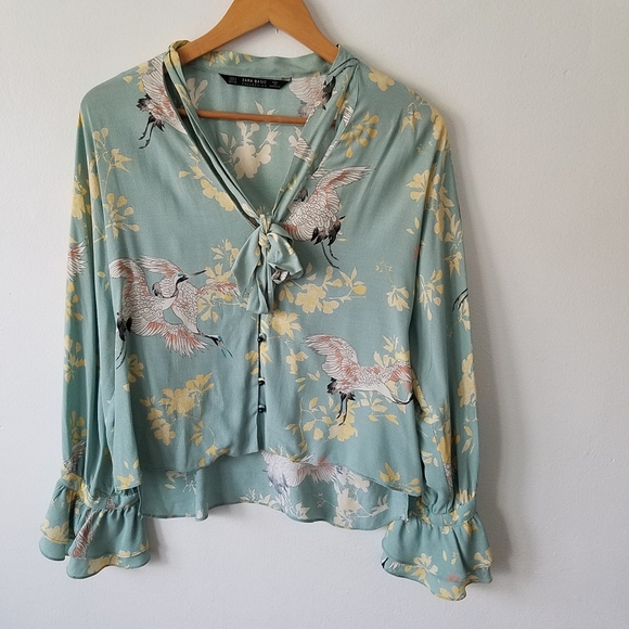Zara Tops - 𝅺Zara Floral Birds Print Ruffle Bell Sleeves Necktie Button Front Blouse Small